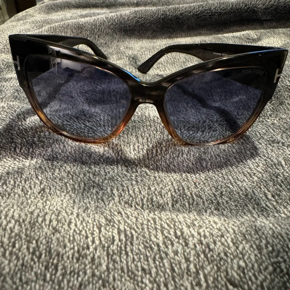 Authentic Tom Ford Anoushka Sunglasses - Women - Picture 4 of 11